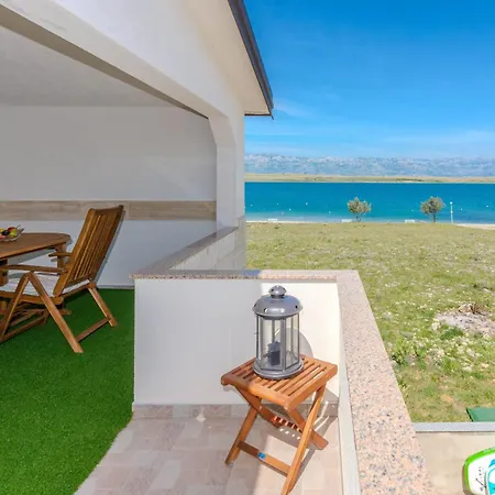 Tukara דירה ויר