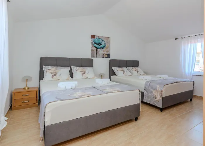 Apartman Tukara Vir